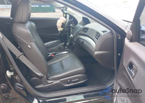 2016 Acura Ilx Premium Package/Technology Plus Package from USA, damaged, VIN 19UDE2F70GA005031